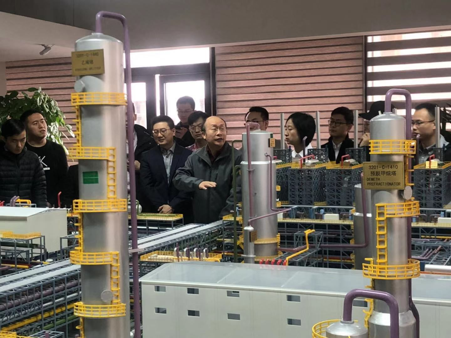 清华大学MEM团队一行参访开云 清华大学MEM团队一行参访开云